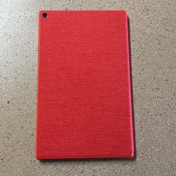 Fire HD 10 Tablet, Alexa hands-free, 10.1in 1080p Full HD Display, 64 GB, black - Picture 3 of 5